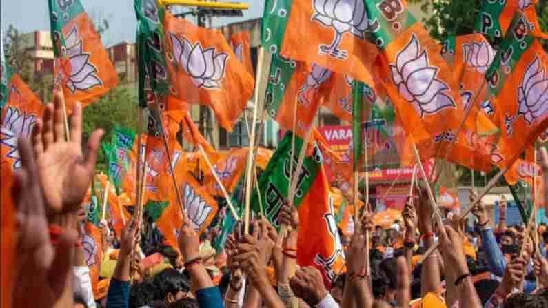 Local Body Polls 2021 : સ્થાનિક સ્વરાજ્યની ચૂંટણીને લઈને BJPએ કર્યો સર્વે, 70 ટકા બેઠકો મળવાની છે શક્યતા
