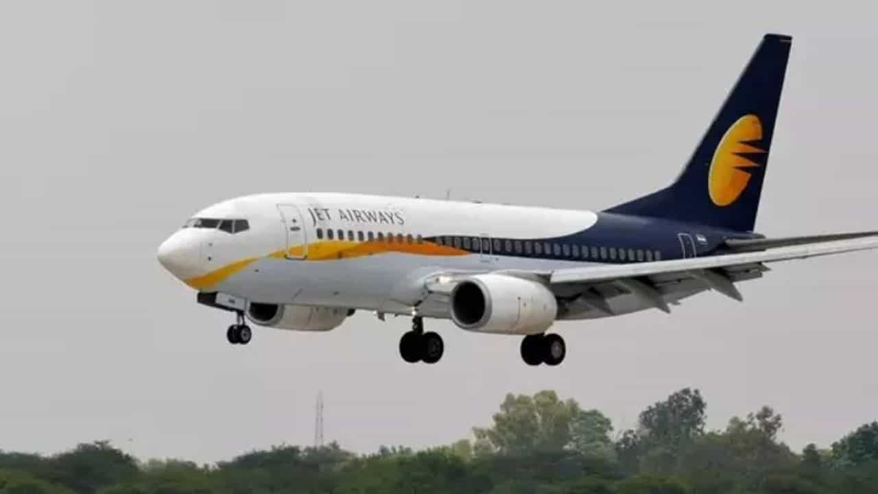 Jet Airways કેસમાં નવો વળાંક, હવે કર્મચારીઓએ રિઝોલ્યુશન પ્લાન પર પ્રતિબંધની માંગ કરી