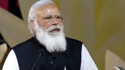 PM મોદીના કાકી નર્મદાબેન મોદીનું કોરોનાના કારણે અવસાન, અસારવા સિવિલ હોસ્પિટલમાં લઈ રહ્યા હતા સારવાર