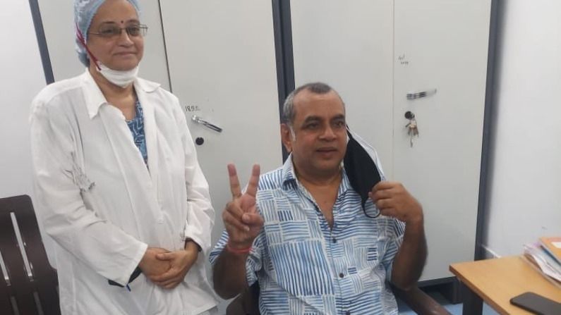 Paresh Rawal એ લીધી કોરોના રસી, પીએમ મોદી સહીત અન્ય લોકોનો માન્યો 'આભાર'