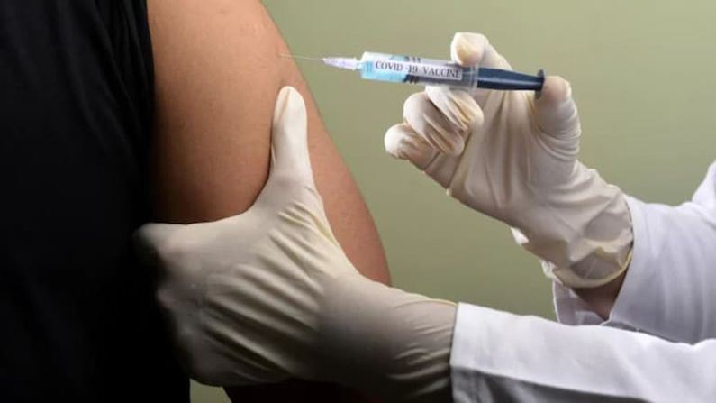 Vaccine Drive: રાજ્યોમાં વેક્સિનની અછત વચ્ચે સરકારનો દાવો, રાજ્યો પાસે છે એક કરોડથી વધુ ડોઝ