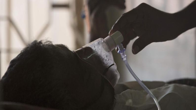 ઓક્સિજનની ઘટને કારણે કોરોનાના 12 દર્દીઓના મોત, મધ્યપ્રદેશની શાહદોલ મેડિકલ કોલેજની ઘટના