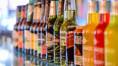 Alcohol: એવું યુદ્ધ જોયું છે કે જે હથિયાર પર નહીં પણ દારૂનાં દમ પર ચાલે છે? જાણો 37 વર્ષથી ચાલતી આવતી જંગ વિષે