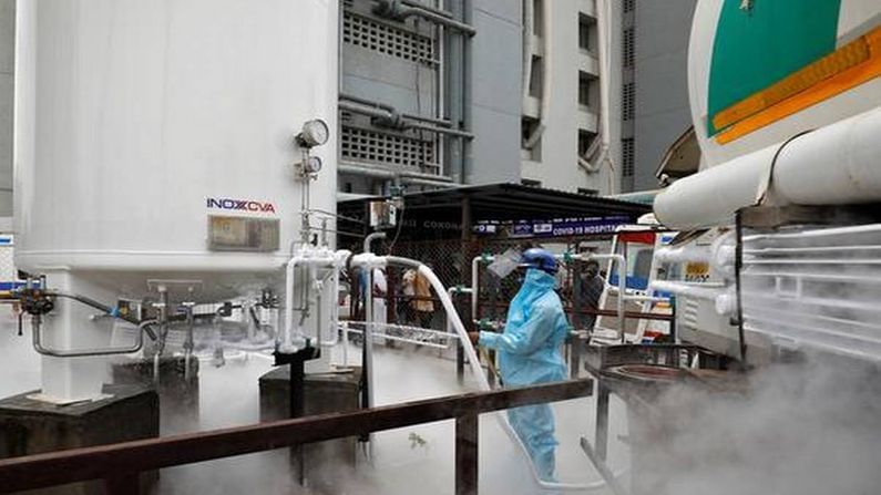 Tata Group ઓક્સિજનના ટ્રાન્સપોર્ટ માટે 24 કન્ટેનર આયાત કરશે, Oxygenની તંગી દૂર કરવામાં મળશે મદદ