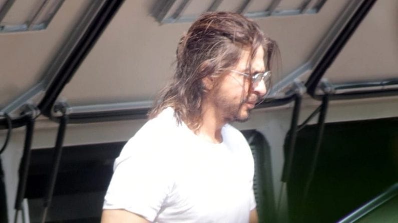 ક્રૂ મેમ્બરને કોરોના હોવાથી શાહરૂખની ફિલ્મ 'પઠાણ'નું શૂટિંગ બંધ થયાની વાત અફવા, જાણો સાચું કારણ