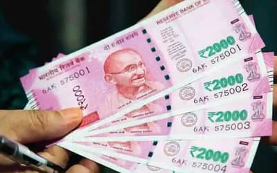 PMJJBY Insurance: આ યોજના હેઠળ COVID-19 કે અન્ય રીતે મૃત્યુ થયેલા વ્યક્તિના વારસદારને 2 લાખ રૂપિયા મળશે