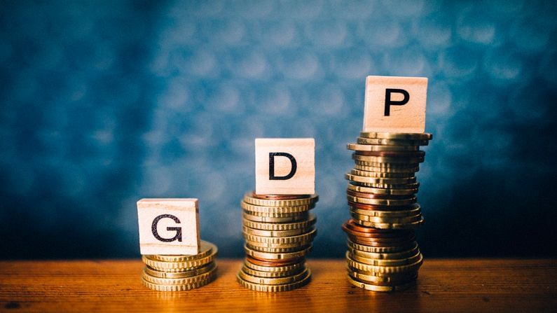 દેશના GDPમાં ચાર દાયકાનો સૌથી મોટો ઘટાડો, -7.3 ટકા GDP ઘટી