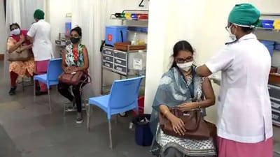 Corona Vaccine: હવે ખાનગી હોસ્પિટલો નહીં વસૂલી શકે વધારે ચાર્જ, વેક્સિનનો સર્વિસ ચાર્જ કરાયો નક્કી