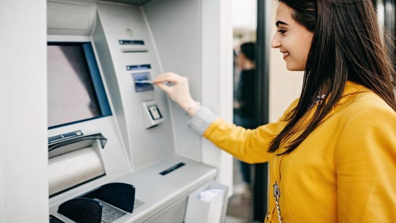 હવે અન્ય બેંકના ATMમાંથી પૈસા ઉપાડવું મોંઘુ થશે, RBI એ એટીએમ ઇન્ટરચેંજ ફી માં વધારો કર્યો