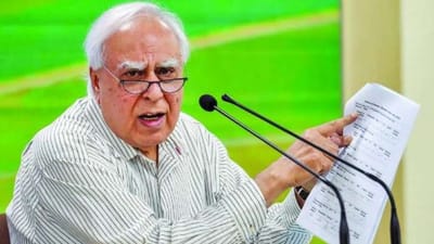 Kapil Sibal  એ ફરી ઉઠાવ્યાં Congress પર સવાલો, કહ્યું દેશમાં મજબૂત વિપક્ષની ઉણપ