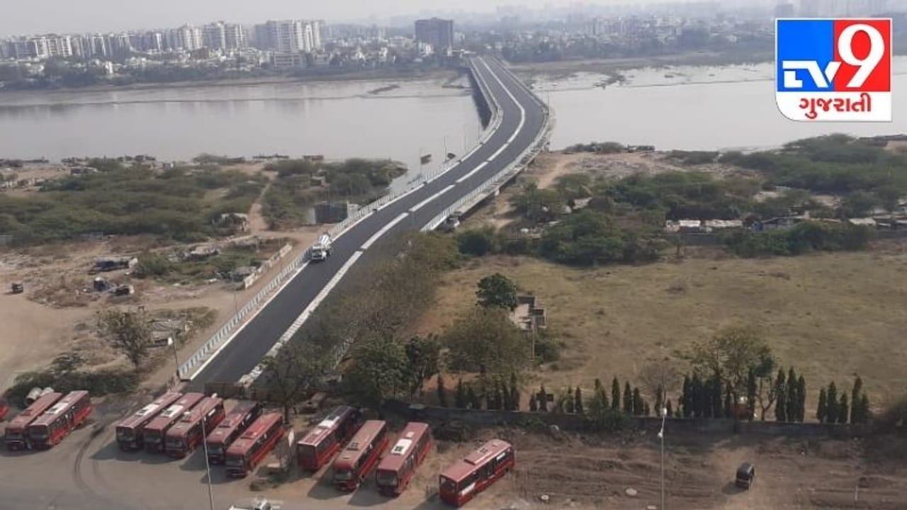 Flyover City સુરતમાં એક બ્રિજ બનાવામાં સાડા ચાર વર્ષ! પાલ ઉમરા બ્રિજના ઉદ્ઘાટનની જોવાતી રાહ