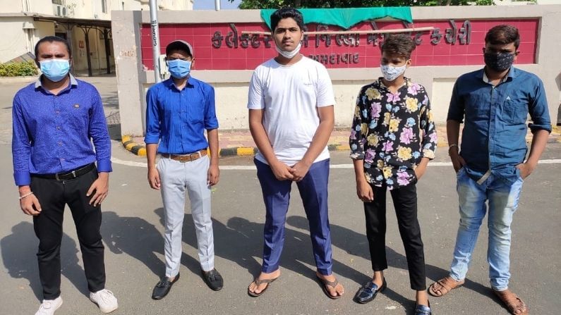Ahmedabad: ધોરણ 10 બાદ ધોરણ 12 ના રિપીટર વિદ્યાર્થીઓએ પણ માસ પ્રમોશન આપવા માગ કરી