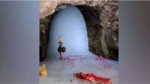 Amarnath Yatra 2021: શ્રદ્ધા અને ભક્તિભાવ પૂર્વક થઈ બાબા બર્ફાની ગુફાની પૂજા, સામે આવી પ્રથમ તસવીર