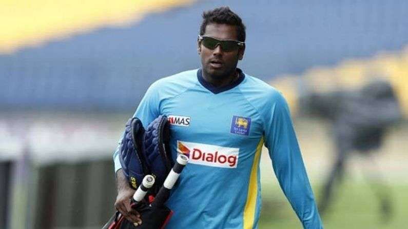 એંજેલો મેથ્યૂઝે (Angelo Mathews) 2008માં આંતરરાષ્ટ્રીય ક્રિકેટમાં ડેબ્યૂ કર્યુ હતુ. જોકે તે વર્ષ 2014 સુધી ચાર અલગ અલગ વિશ્વકપની ફાઈનલમાં રમી ચુક્યો હતો. તે સમયે શ્રીલંકન ક્રિકેટ તેની પૂરી ચરમસીમા પર હતી. એવામાં એંજેલો મેથ્યૂઝે 2009માં ICC T20 વિશ્વકપ, વન ડે વિશ્વકપ 2011, T20 વિશ્વકપ 2012 અને 2014ની ફાઈનલમાં તે રમ્યો હતો. જોકે તે ચારેય ફાઈનલમાંથી એક જ વિશ્વકપ શ્રીલંકા જીતી શક્યુ હતુ. જે 2014માં જીત્યો હતો. 