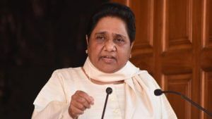 Corona vaccination : કોરોના રસીકરણના સમર્થનમાં Mayawati એ કહ્યું, બહુ થયો રસીકરણ પર વિવાદ
