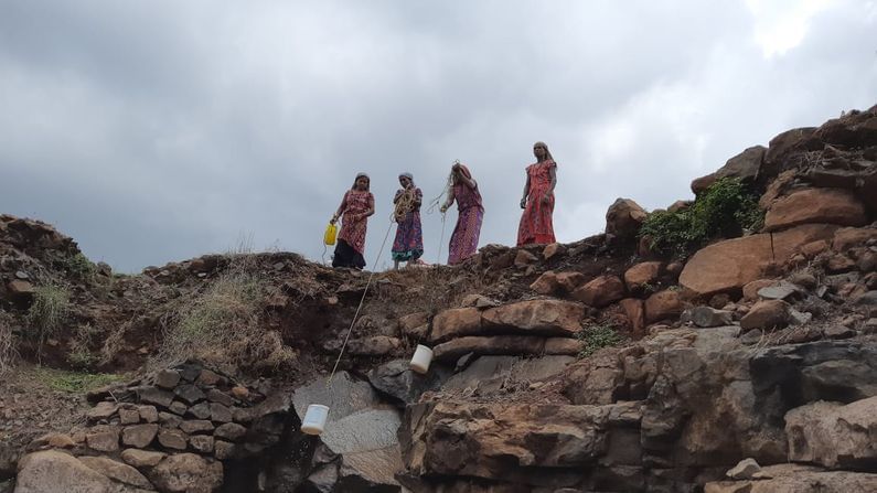 Saputara: ગુજરાતનાં ચેરાપૂંજી એવા ડાંગ જિલ્લામાં 100 ઈંચ વરસાદ બાદ પણ પાણીનાં પોકાર, ખાઈબદેલા અધિકારીઓએ જિલ્લાની ઘોર ખોદી હોવાના આક્ષેપ