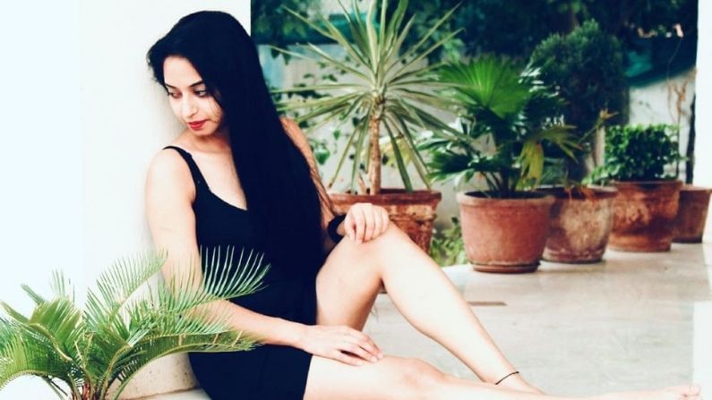 અહેવાલ અનુસાર વિદેશમાં નોકરી કર્યા બાદ પૂજાને લાગ્યું કે દેશ માટે કંઇક કરવું જોઈએ. બહારના દેશોના વિકાસ કરતા પોતાના દેશ માટે કંઇક કરવાની ભાવના તેમને ભારત લઇ આવી. (Image - Pooja Yadav Instagram)