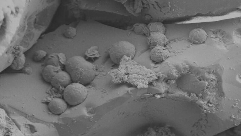 સંશોધનકારોએ એવું પણ શોધી કાઢ્યું છે કે આવા તત્વો ધરાવતી ઉલ્કાઓ આજદિન સુધી મળી નથી કારણ કે તે કાં તો ખૂબ મોટા સ્વરૂપો ધરાવે છે અથવા તો તેઓ નાશ પામ્યા છે. EAARO