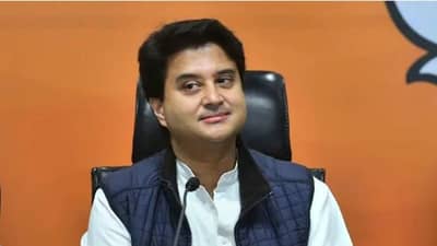 DELHI: કેન્દ્રીય મંત્રી બન્યા બાદ Jyotiraditya Scindia નો પહેલો મોટો નિર્ણય, UDAN અંતર્ગત 8 નવી ફ્લાઇટ્સને આપી મંજુરી
