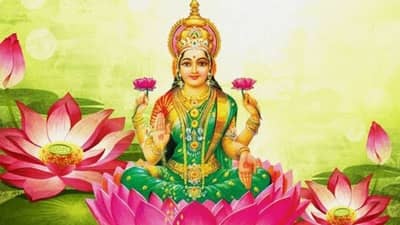 Bhakti: માત્ર એક ગુલાબ ઘરમાં લાવશે સંપત્તિ અપાર, ગુલાબ સાથે જોડાયેલા સરળ ઉપાય કે જે તમને લક્ષ્મીકૃપાની સાથે મનોવાંચ્છિત ફળની પ્રાપ્તિ પણ કરાવશે