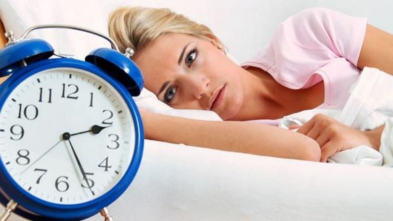 ઊંઘ એ મોટી સમસ્યા છે. તમારા રોજીંદા જીવનમાં નજીવો બદલાવ પણ તમારા સ્વસ્થ અને સારી ઊંઘ પર અસર પાડી શકે છે. (વૈધાનિક ચેતવણીઃ આ લેખ માત્ર જાણકારી માટે છે. આનો ઉપયોગ-ઉપચાર કરતા પૂર્વે આપ આપના તબીબ અથવા આ બાબતના તજજ્ઞનો સંપર્ક કરીને જરૂરી પુછપરછ કરશો)