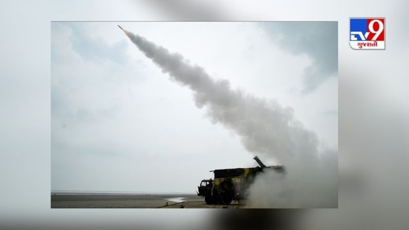 Akash-NG surface-to-air missile: DRDOએ જમીનથી હવામાં લક્ષ્ય સાધી શકતી મિસાઇલ આકાશ-NGનું કર્યું સફળ પરીક્ષણ