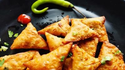 બોલો, સમોસા ત્રિકોણ જ કેમ આવે ? સમોસા ભાવતા હોય તો આ લેખ તમારે વાંચવો જોઈએ, ન ભાવતા હોય તો ખાસ વાંચવો જોઈએ