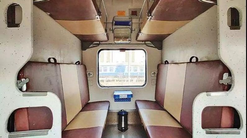 Western Railway  :  નવા અપગ્રેડ થયેલા તેજસ રેકની સાથે Rajdhani Express નું પરિચાલન શરૂ, મુસાફરોને મળશે અત્યાધુનિક સુવિધાઓ