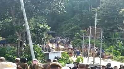 આસામ મિઝોરમ સરહદે અથડામણ, આસામના છ પોલીસ જવાનો શહીદ, બન્ને રાજ્યોના મુખ્યપ્રધાનો વચ્ચે ટ્વિટર વોર, કેન્દ્રિય ગૃહપ્રધાનને હસ્તક્ષેપ કરવા કરી અપીલ