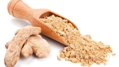 Health Tips: આરોગ્યની ઘણી સમસ્યાઓનું નિદાન છે સૂકા આદુનો પાઉડર, જાણો કઈ રીતે ?
