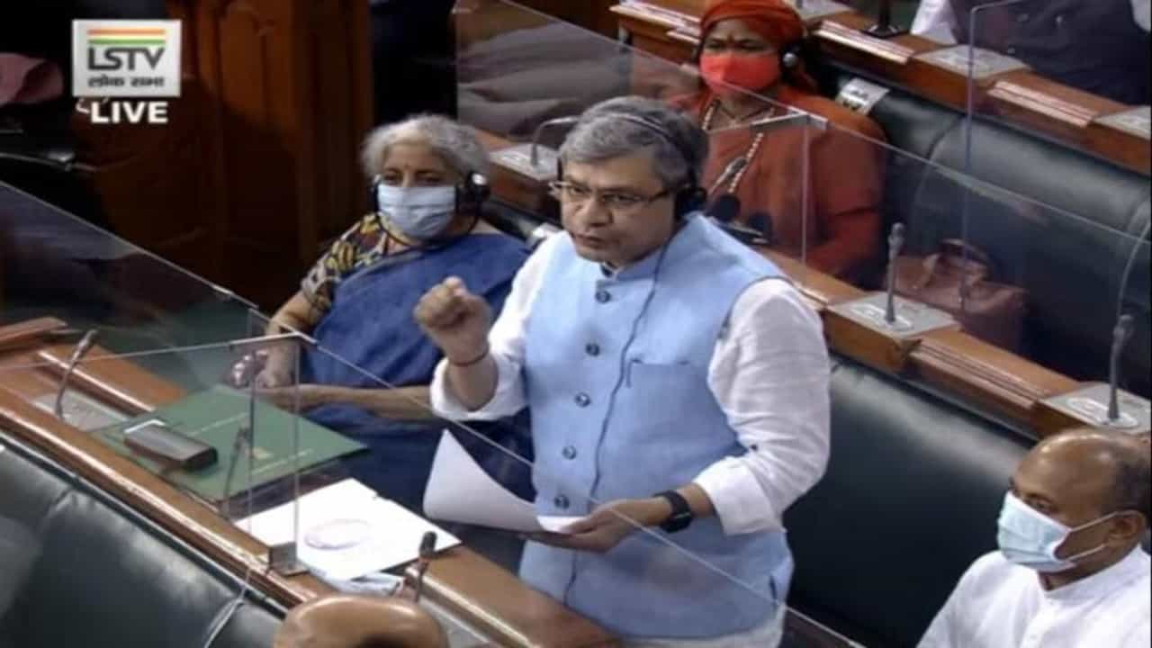 Pegasus Snoop gate: પેગાસસ જાસૂસી કાંડ પર લોકસભામાં IT મંત્રીનો જવાબ, કહ્યુ, રિપોર્ટ ખોટા અને આધારહીન છે.