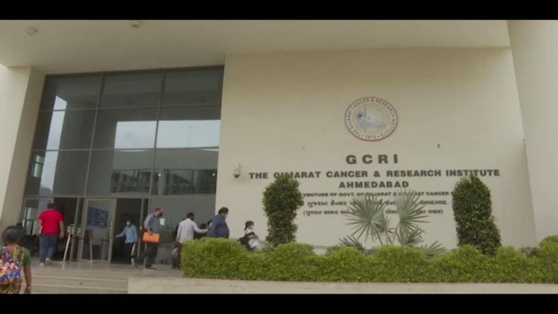 AHMEDABAD : ગુજરાત કેન્સર રિસર્ચ ઇન્સ્ટીટ્યુટના સહયોગથી પરિસંવાદ યોજાયો,  ભારતમાં દર એક લાખની વસ્તીએ 70 થી 90 જેટલા કેન્સરગ્રસ્ત દર્દી