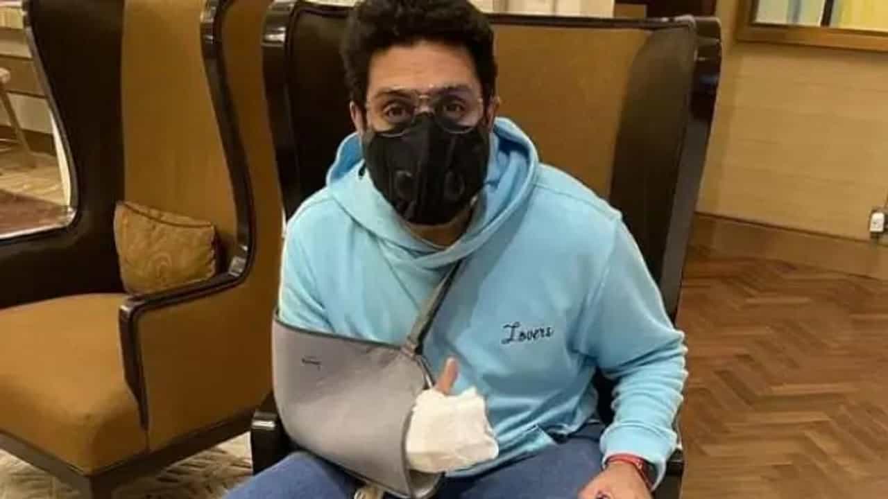 સર્જરી બાદ અભિષેકે તસ્વીર સાથે શેર કર્યો અમિતાભનો આ ફેમસ ડાયલોગ, જાણો શું કહ્યું અભિનેતાએ