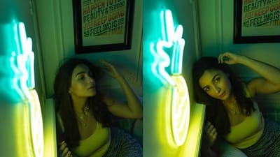 બોલિવૂડની સુંદર અભિનેત્રી આલિયા ભટ્ટ આજકાલ પોતાની આગામી ફિલ્મોની તૈયારીમાં વ્યસ્ત છે. જ્યાં અભિનેત્રી આ દિવસોમાં સતત મુંબઈમાં જોવા મળી રહી છે. આવી સ્થિતિમાં આજે અભિનેત્રીએ પોતાની કેટલીક નવી તસ્વીરો સોશિયલ મીડિયા પર શેર કરી છે. આ તસ્વીરોમાં અભિનેત્રીની ખૂબ જ સુંદર શૈલીમાં જોવા મળી રહી છે.