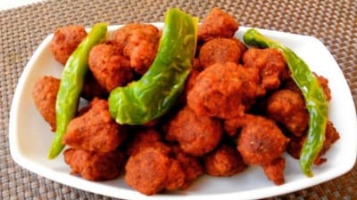 Easy recipe : સાંજના નાસ્તા માટે બનાવો બટાકાના દાળ પકોડા, જાણો તેની સરળ રેસીપી