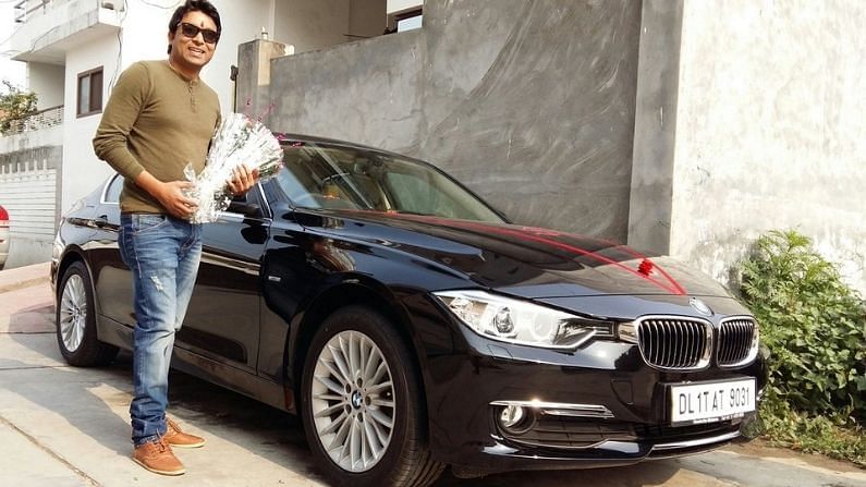 કપિલનો મિત્ર અને આ કોમેડિયન જે તેના શોમાં ચંદુનો રોલ કરે છે તેની પાસે પણ એક સુંદર BMW છે.