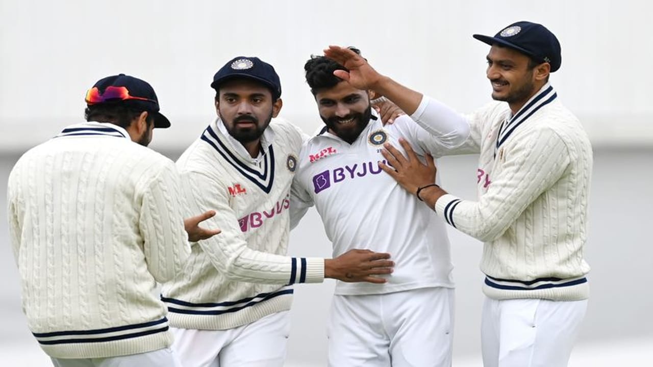 IND vs ENG: લીડ્ઝમાં રવિન્દ્ર જાડેજાને નામે થયો અનોખો રેકોર્ડ, સચિન તેંડુલકરની ડેબ્યૂ મેચમા રચાયેલ આ રેકોર્ડ 32 વર્ષે તૂટ્યો