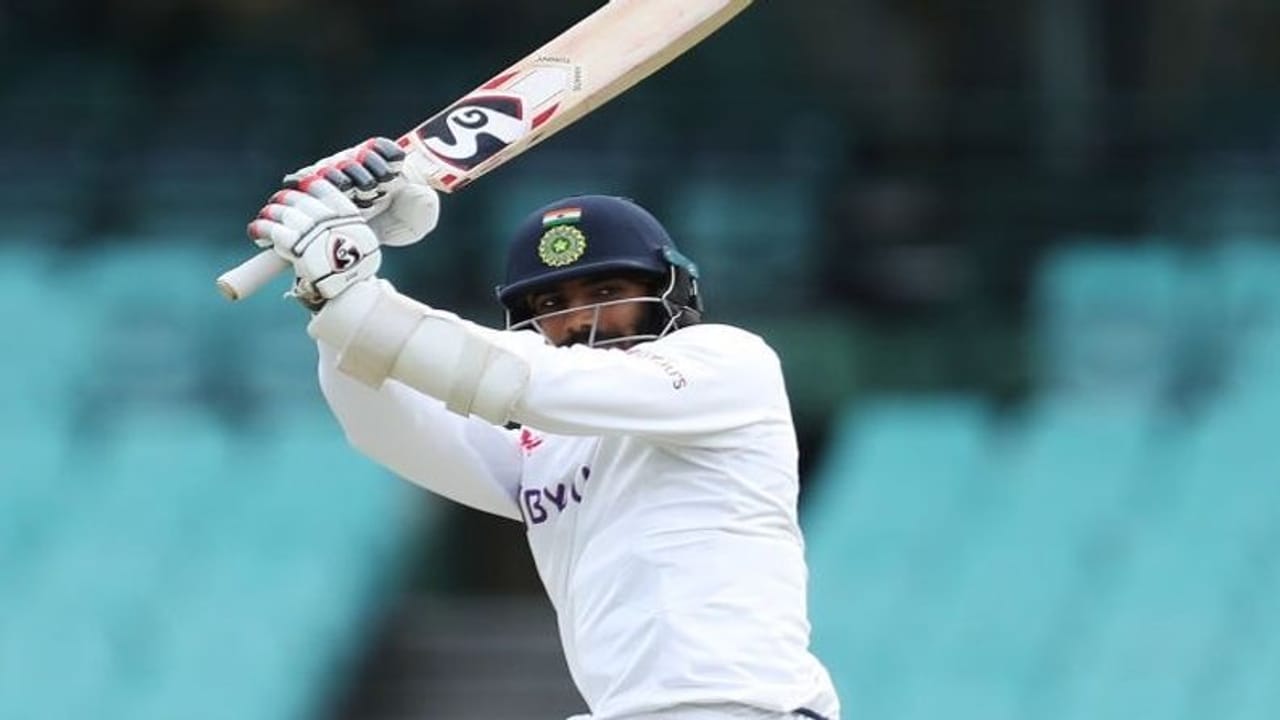 IND vs ENG: ઇંગ્લેન્ડના બોલરોને અંતિમ વિકેટ માટે નાકે દમ લાવી ધુંઆધાર બેટીંગ કરતા બુમરાહ છવાયો, જુઓ