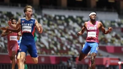 જેમણે 1992 બાર્સેલોના ઓલિમ્પિકમાં 46.78 સેકન્ડના સમય સાથે વિશ્વ અને ઓલિમ્પિક રેકોર્ડ બનાવ્યો હતો. તેમનો વિશ્વ રેકોર્ડ જુલાઈ 1ના રોજ કાર્સ્ટેને તોડ્યો હતો, પરંતુ ઓલિમ્પિક રેકોર્ડ એક જ રેસમાં ત્રણેય રેસરોએ તોડી નાખ્યો હતો. 