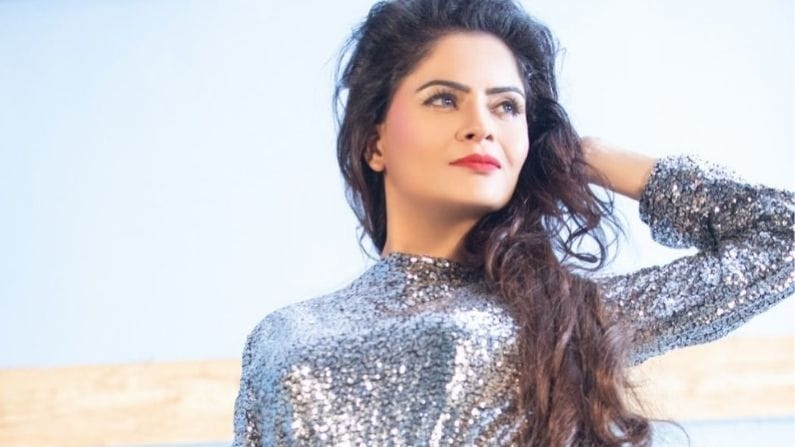 ગહના વશિષ્ઠે મુંબઈ પોલીસ પર લગાવ્યા ગંભીર આક્ષેપો, 'ધરપકડ ન કરવા માટે આટલા લાખ માંગ્યા હતા' ગહના વશિષ્ઠે મુંબઈ પોલીસ પર લગાવ્યા ગંભીર આક્ષેપો, 'ધરપકડ ન કરવા માટે આટલા લાખ માંગ્યા હતા'