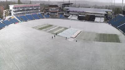 IND vs ENG: લિડ્સમાં હેડિંગ્લે ટેસ્ટ દરમ્યાન આજે કેવો રહેશે મોસમનો મિજાજ, વરસાદ વિઘ્ન સર્જશે કે કેમ ? જાણો