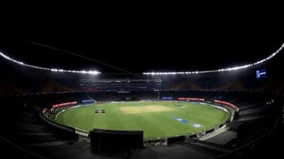 IPL ની 14 મી સીઝન કોવિડના કારણે મેના પહેલા સપ્તાહમાં બંધ થઈ ગઈ હતી અને હવે 19 સપ્ટેમ્બરથી યુએઈમાં બાકીની સીઝન શરૂ થઈ રહી છે.