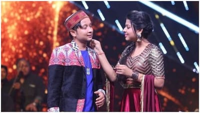 Indian Idol 12: પવનદીપ રાજન અને અરુણિતા કાંજીલાલ આવ્યા વધુ નજીક, એક જ બિલ્ડિંગમાં લીધું ઘર