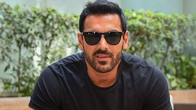 John Abraham Net Worth : અભિનયની સાથે બિઝનેસમાં પણ જોન અબ્રાહમે લગાવ્યા છે ઘણા પૈસા, કરોડોના બિઝનેસના માલિક છે કલાકાર