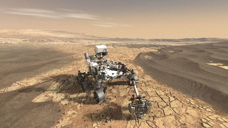 અમેરીકી સ્પેસ એજન્સી NASA ના પરસિવરેન્સ રોવર (Perseverance rover) મંગળના ક્રેટર પર કામ કરી રહી છે. જ્યાં તેણે 31 નૂમનાઓ ભેગા કરવાના છે અને નમૂનાઓને 2031 ની શરૂઆતમાં યૂરોપીય અંતરિક્ષ એજન્સીની મદદથી પૃથ્વી પર પાછા લાવવામાં આવશે.