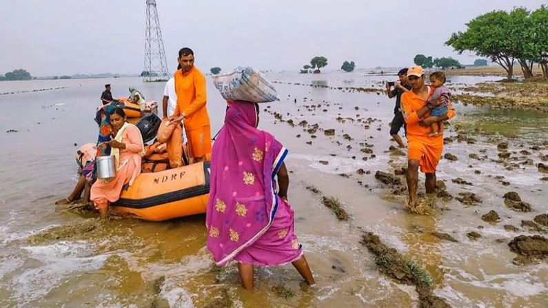 સેના, SFRF અને NDRF ની મદદથી હમણાં સુધી કેટલાક લોકોનું રેસ્ક્યૂ કરવામાં આવ્યુ છે.