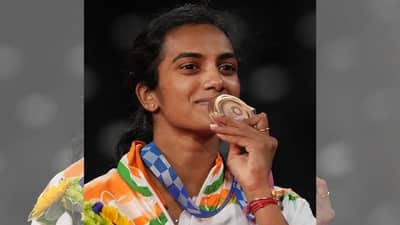 Tokyo Olympicsમાં પીવી સિંધુના બ્રોન્ઝ જીતવા પર પૂર્વ કોચ ગોપીચંદ ઉત્સાહિત, સિંધુની સફળતા માટે જણાવ્યુ આ કારણ