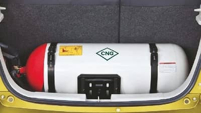 Automobile : સૌથી સસ્તી 5 CNG કાર, જાણો માઇલેજ અને ફિચર્સ વિશે