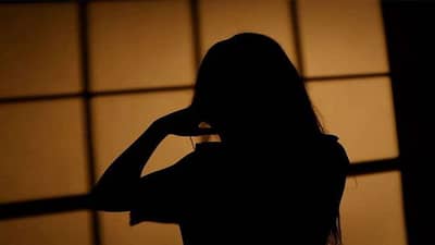 UP Crime: Facebook મા તાલિબાન પર કમેન્ટ કરવી યુવતીને ભારે પડ્યું, પોર્ન સાઇટ પર નાખ્યો યુવતીનો નંબર