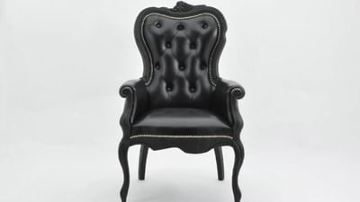 Surat: લો બોલો.. શાસક પક્ષના નેતાને બેસવા માટે રૂપિયા 38,000ની ખુરશી ખરીદવાની દરખાસ્ત! સ્થાયી સમિતિમાં થયો વિવાદ